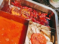 -重庆九记老火锅(广场店)