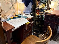 -邊城書店