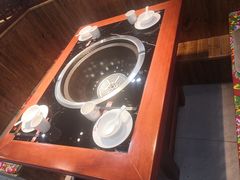 -袁小二大东北铁锅炖(吉祥村总部)