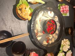 -老酉火锅(阳明古镇店)