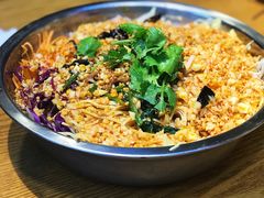 小味一绝-喝丢一只鞋海鲜烧烤·海肠捞饭(市场店)