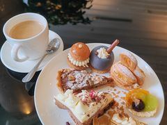 -圣丰索菲特·2 On 988 Café 自助餐厅