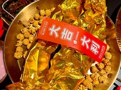 -何师烧烤·香辣蟹·川菜·30年老品牌(太古里旗舰店)