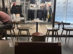 -星巴克臻选(舟山凯虹广场店)