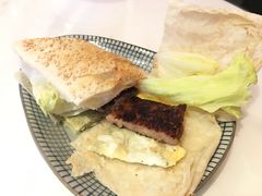 猪排蛋烧饼-桃园眷村(万象天地店)