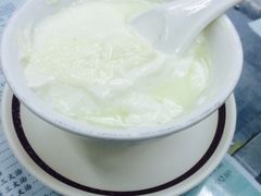 义顺牛奶公司(铜锣湾骆克道店)-义顺牛奶公司