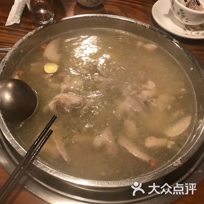 周记药膳鸡锅