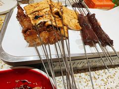 -小董哥烤串·爆汁大油边(故宫店)