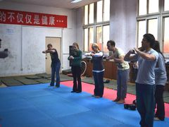 -享受健身·美体塑形馆