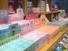 -九木杂物社(新奥购物中心店)
