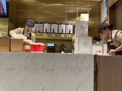 -奈雪的茶(湖滨银泰in77C区PRO店)