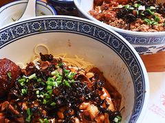 -沪西老弄堂面馆(定西路店)