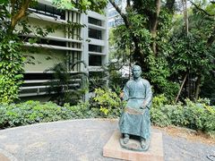 -香港大学