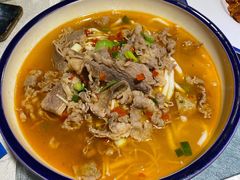 -侬佳蒸菜馆(听潮店)