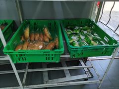 -炉边皮皮·烘焙甜品工厂店