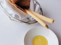 餐前面包-北京金融街丽思卡尔顿酒店·意味轩 Cepe