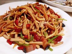 -梁家大院•农家菜(昆山会展中心店)