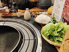 -阿山卓·野生菌火锅·纳西火塘烤肉