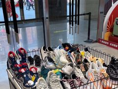 -BIGOFFS 超级折扣(仁恒伊势丹店)