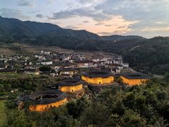 -初溪土楼群