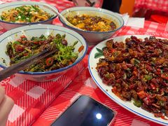 -荆九爷爆炒桥头三嫩(云南北路店)