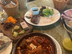 -羽深肉铺 Steak & Wine