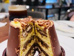 -Fridi Patisserie Cafe