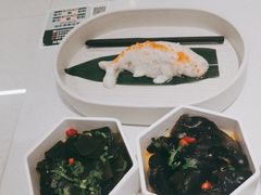 -呷哺呷哺