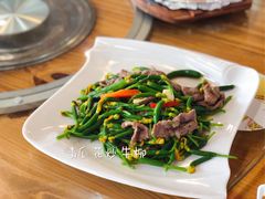 青瓜花炒牛柳-绿雅居原生态农庄(小涌店)