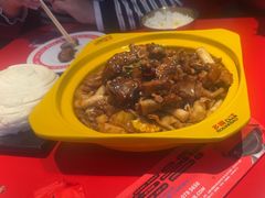 -多嘴肉蟹煲(万达店)