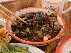 -冶建镜子·老南昌大排档·江西虾王(总店)