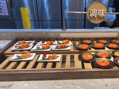 -山焱·炭火自助烤肉(周浦万达店)