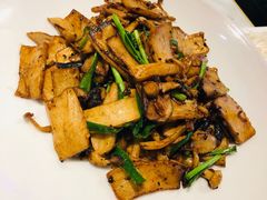 -京味斋·北京烤鸭(华威桥北工大店)