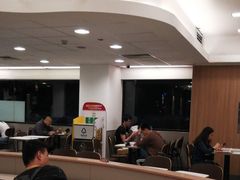 -麦当劳(中唱大厦店)