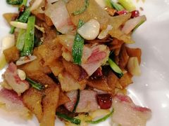 麦耙炒风肉-老幺泉水鸡