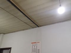 -乐山长药老地方油炸串串(峨眉四中店)