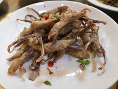 -余杨鸭鸭餐厅