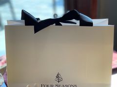 -杭州西子湖四季酒店-WL BISTRO西湖餐厅(灵隐路店)