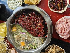 -储奇门鳝鱼火锅(总店)