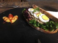 -HIGH FIVE哈福手工汉堡(桂林路店)