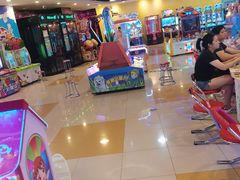 -汤姆熊欢乐世界(滨江店)