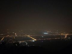 -鬼笑石后山停车场