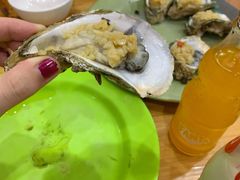 炭烧蒜蓉生蚝-贞姨美食·老字号海鲜大排档