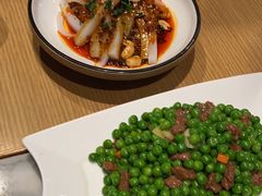 -渝信川菜 · 川味家常菜(财富购物中心店)