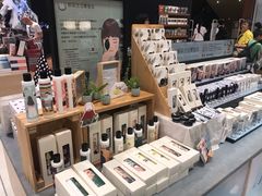 -诚品(信义店)