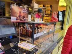 -85度C(生甜甜圈研究工坊·上海平凉店)
