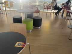 -麦当劳(合肥南站候车层)