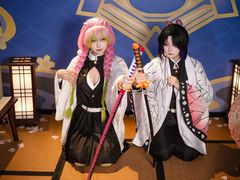 -米游妙妙屋cosplay换装自拍摄影体验馆