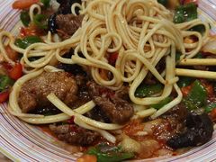 -歹歹的加个面过油肉拌面