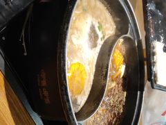 -呷哺呷哺(维多利万悦城店)